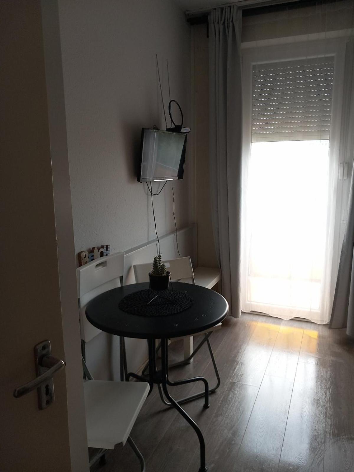 Milan Apartmanok Siofok Ngoại thất bức ảnh
