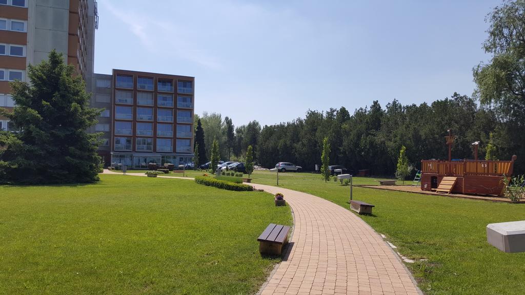 Milan Apartmanok Siofok Ngoại thất bức ảnh